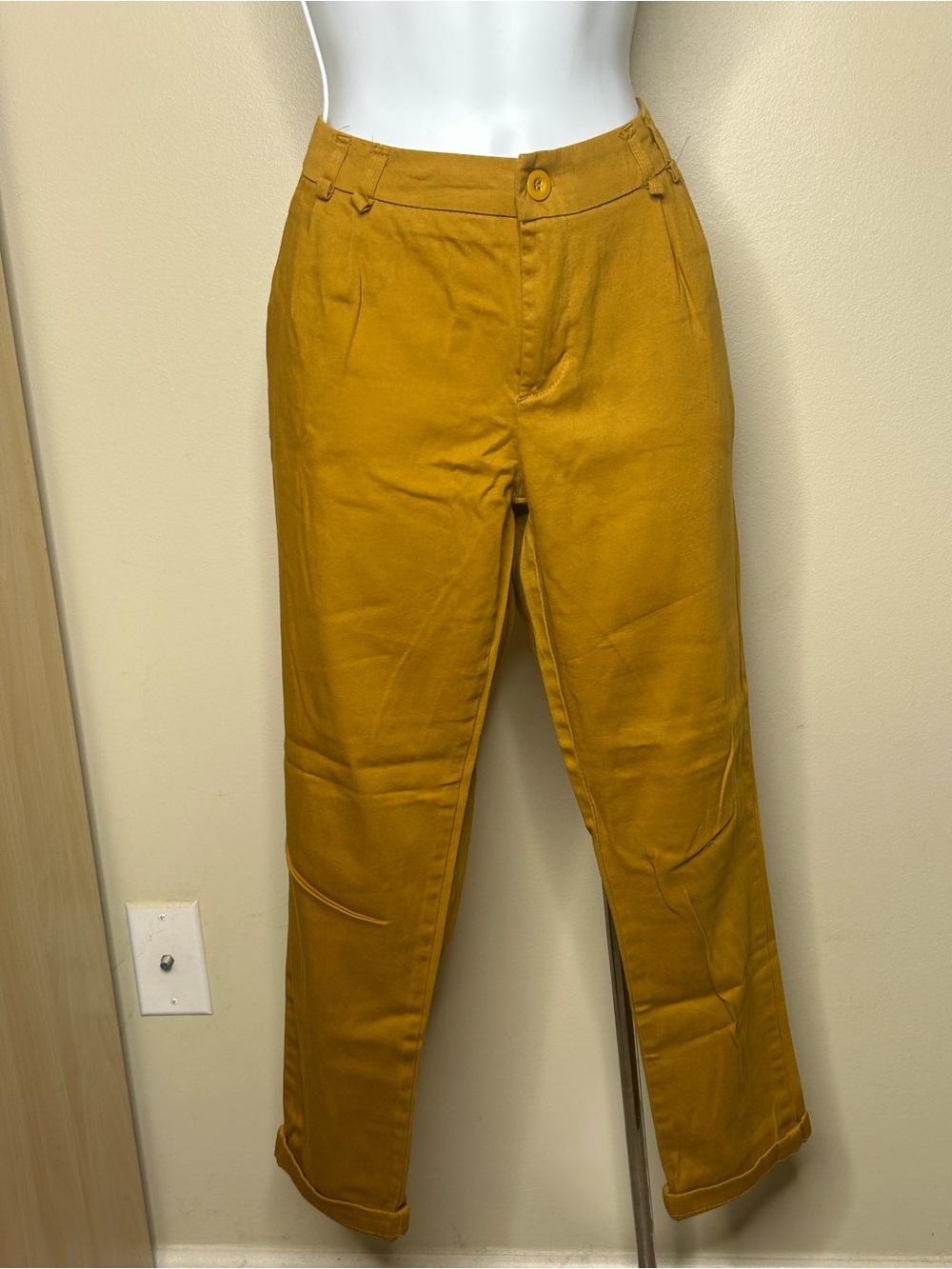 Ankle-Length Mustard Cropped Pants